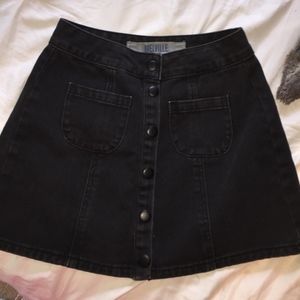 BRANDY MELVILLE BLACK DENIM SKIRT